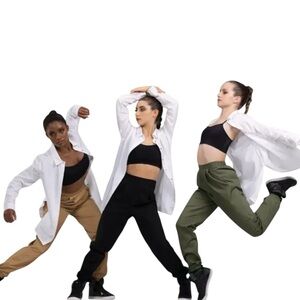 Weissman Solid Button Down Shirt (AH9878) in White ⚪️ Adult Small